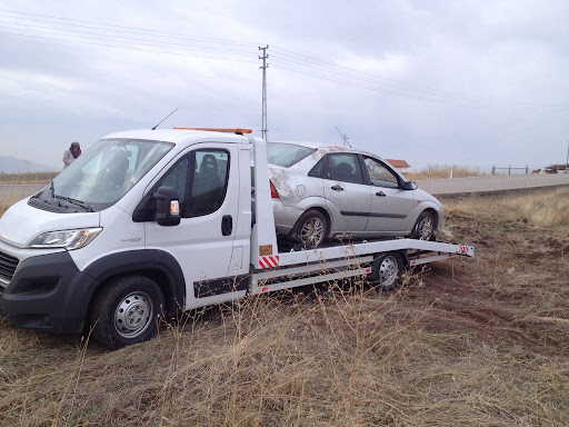 2005 yılında İstanbul çekici hizmetleriyle başladık
